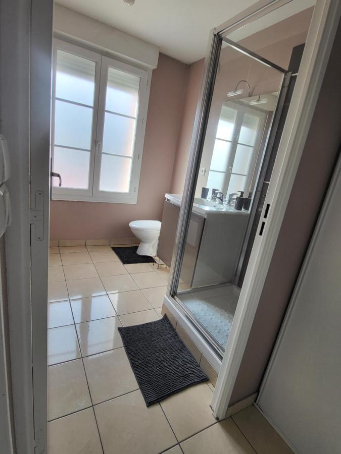 Logement En Hypercentre Dans Une Residence Amiens Exterior foto