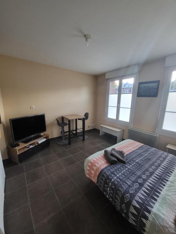 Logement En Hypercentre Dans Une Residence Amiens Exterior foto